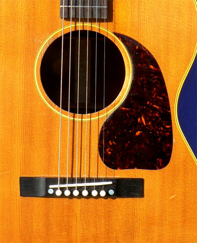 めぇです。gibson lg-3 1951年製と思われます。リフィニッシュ 1955 Gibson LG-3